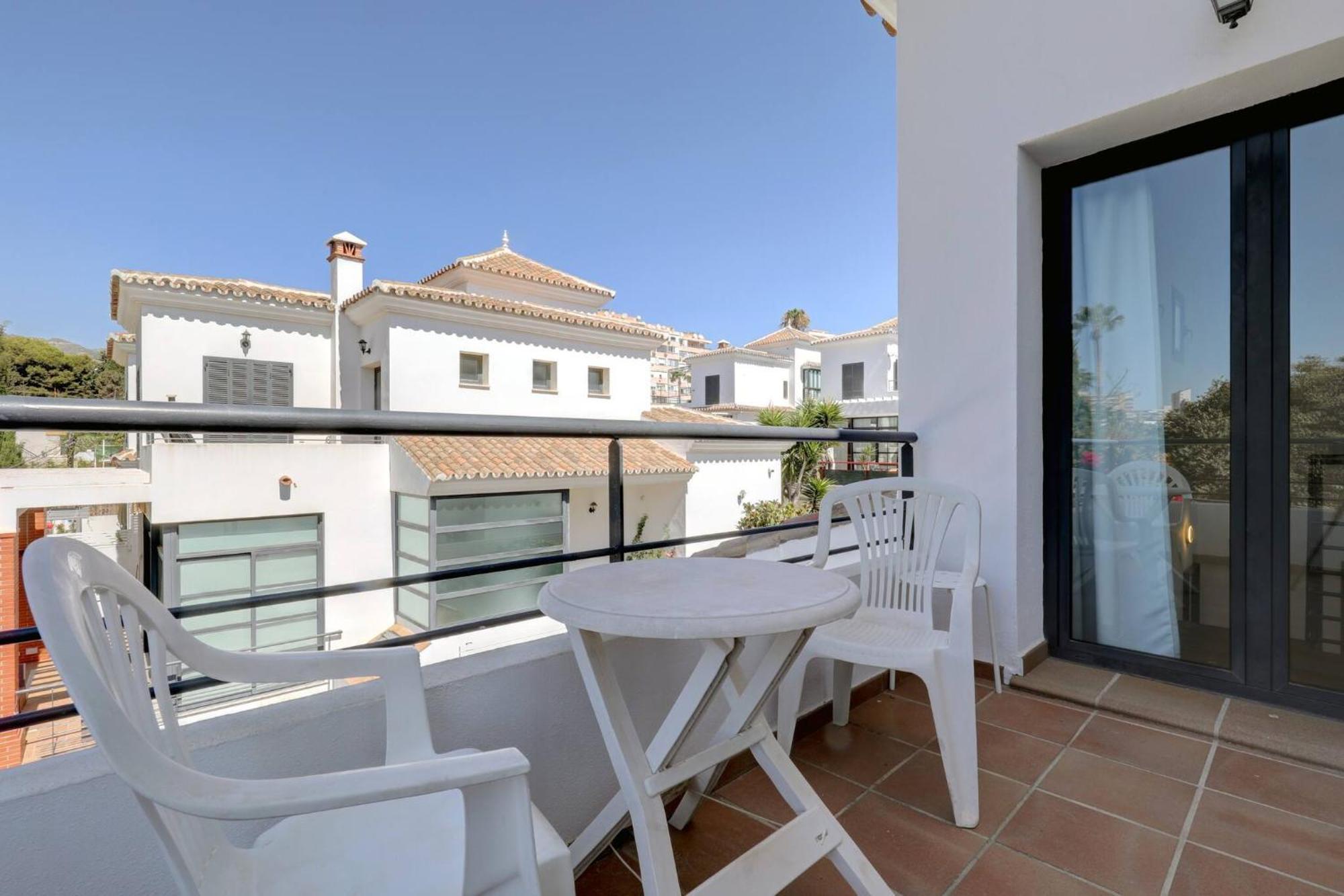 011 Bright And Spacious Villa With Private Pool Benalmadena Luaran gambar