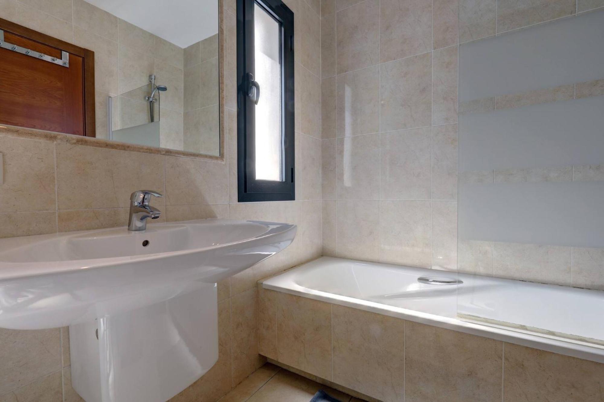 011 Bright And Spacious Villa With Private Pool Benalmadena Luaran gambar