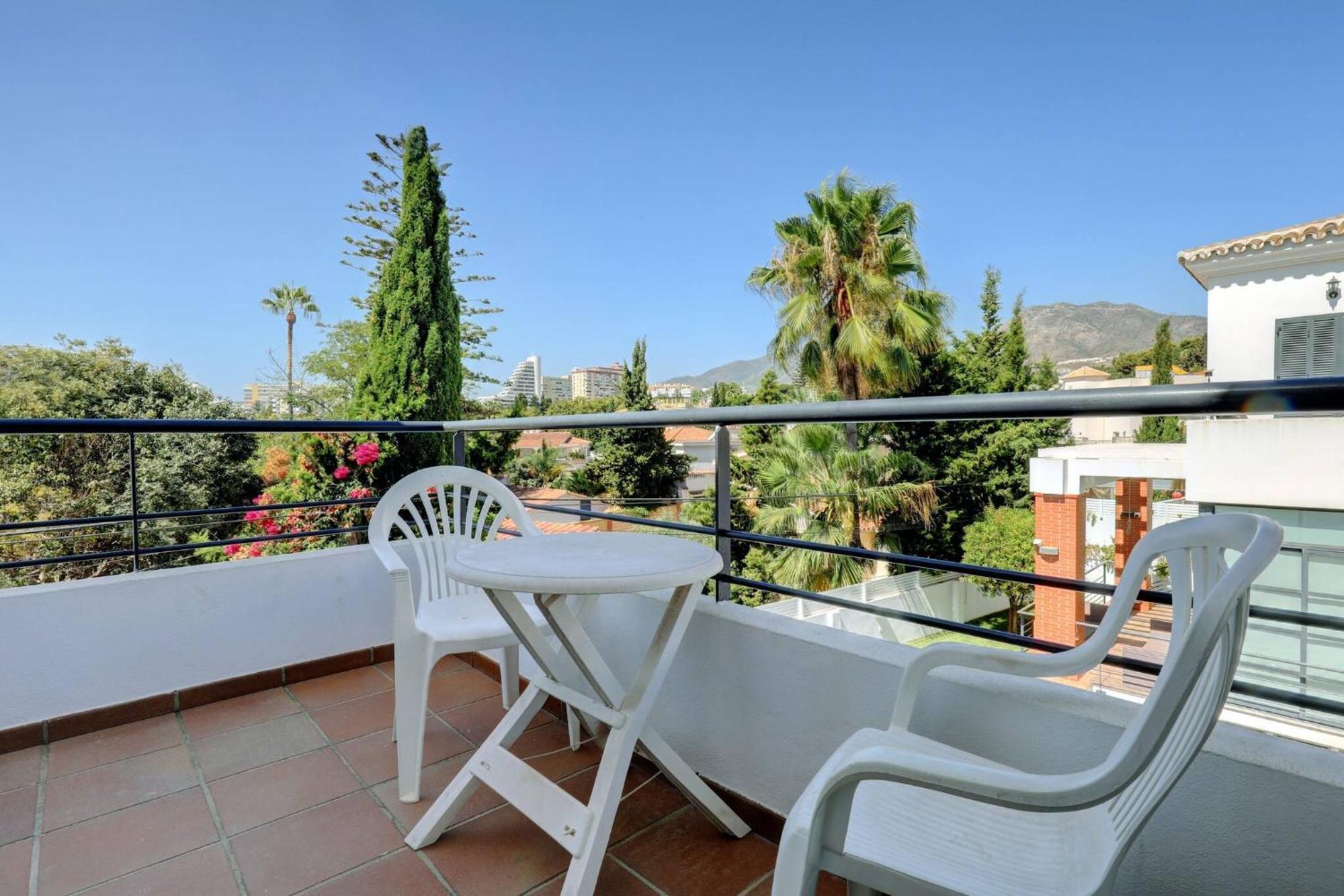 011 Bright And Spacious Villa With Private Pool Benalmadena Luaran gambar