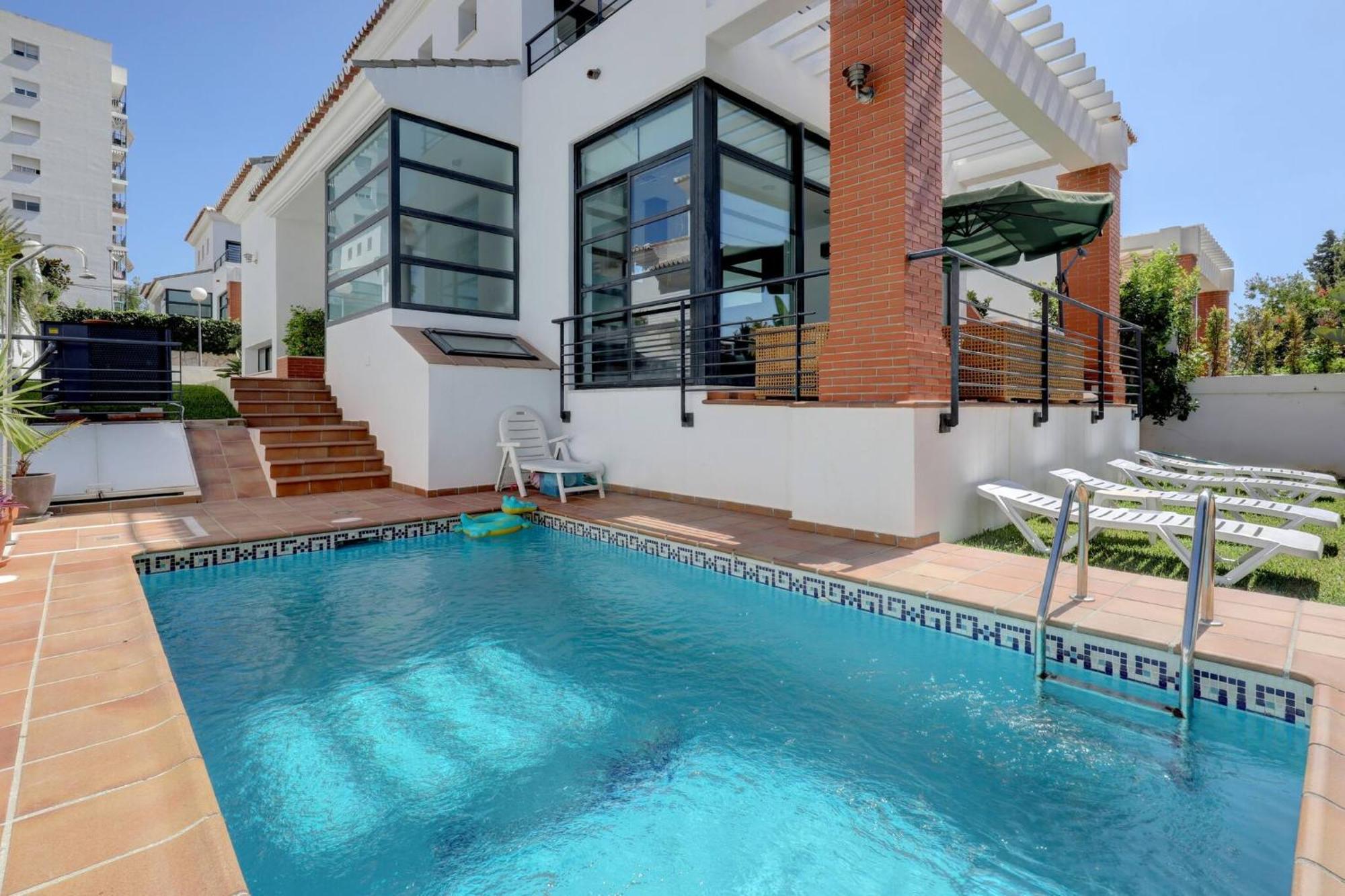 011 Bright And Spacious Villa With Private Pool Benalmadena Luaran gambar
